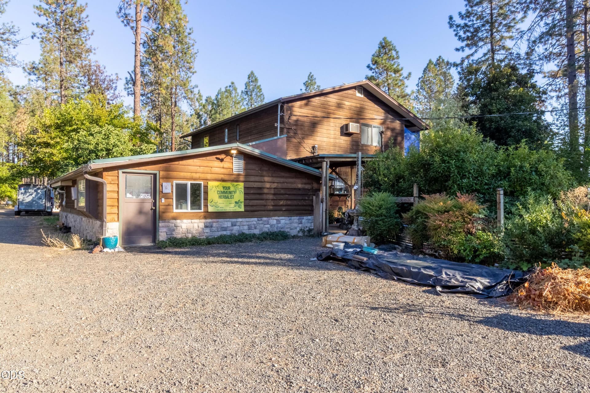 5. Photo 5 of 52, 29387 Redwood Highway, Cave Junction, OR 97523