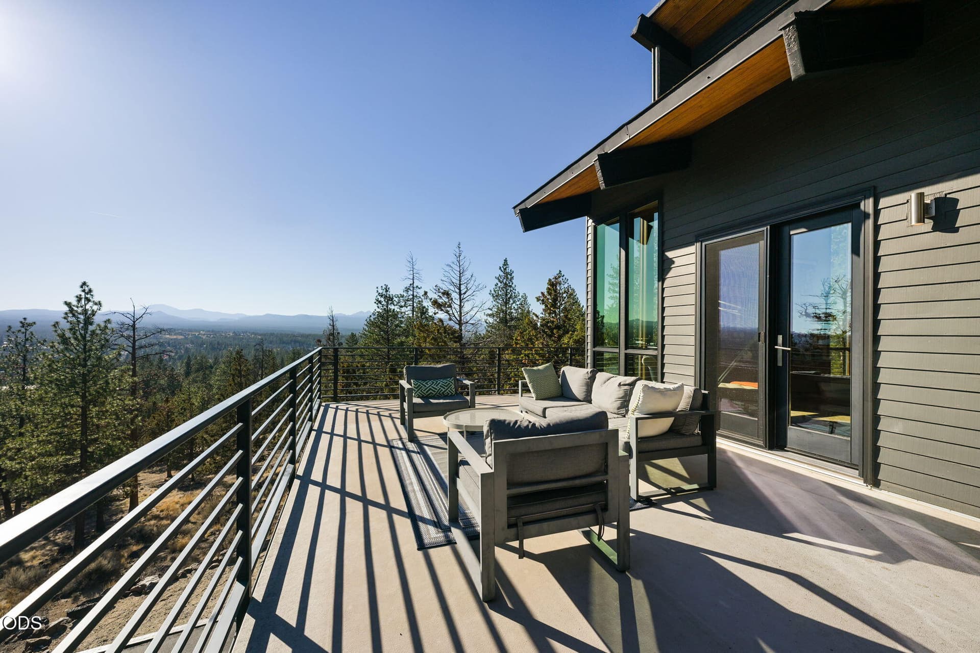 2108-NW-Rimrock-Rd-Bend-OR-97703-102. Photo 4 of 65, 2108 NW Rimrock Drive, Bend, OR 97703