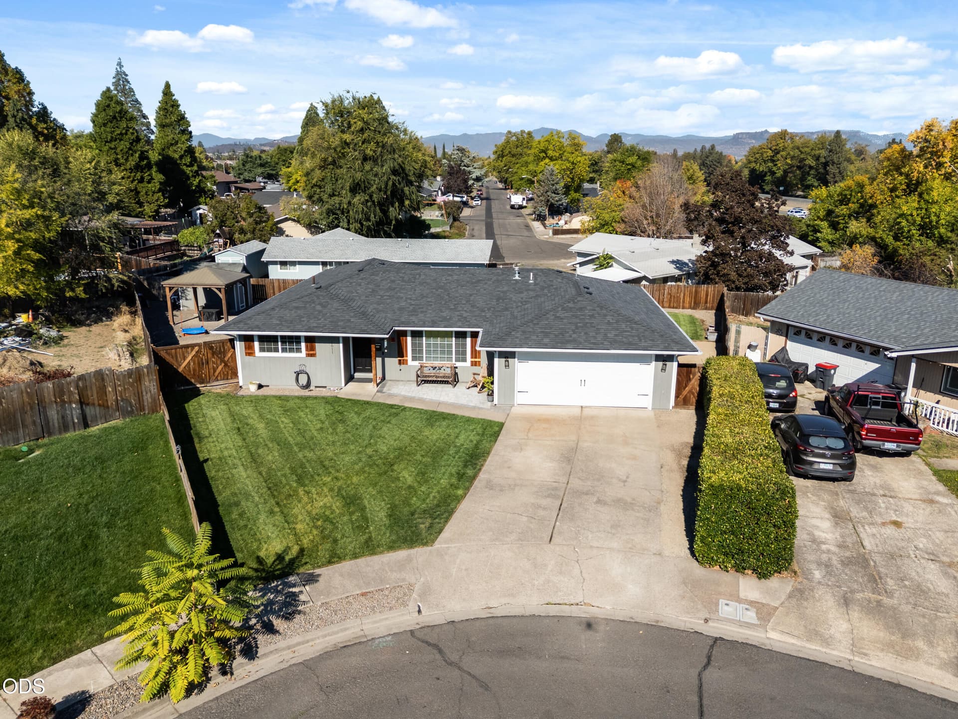 29_ 1011 hermosa dr-drone-03. Photo 2 of 48, 1011 Hermosa Drive, Central Point, OR 97502