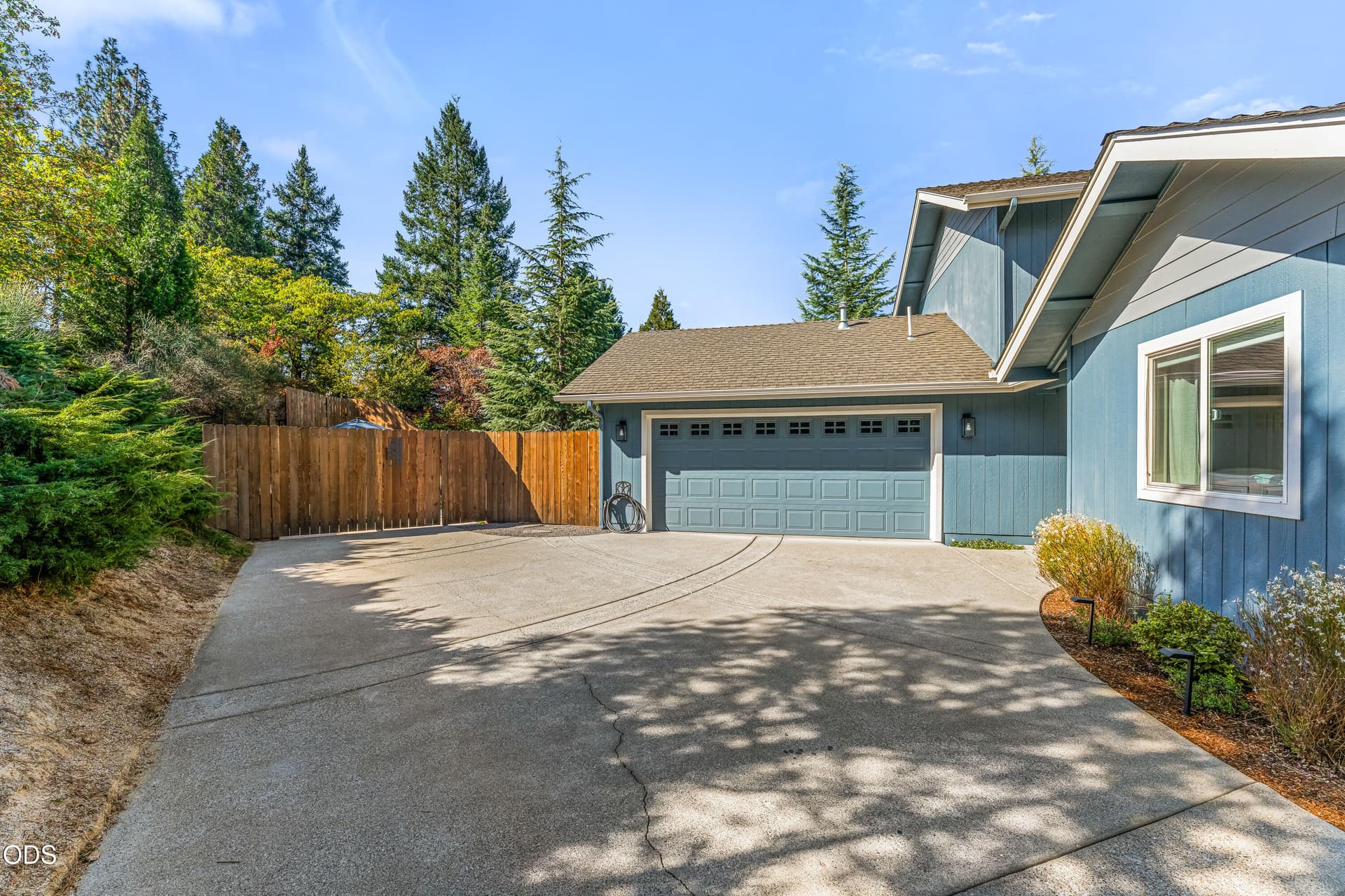 Exterior. Photo 3 of 45, 227 Sapphire Court, Grants Pass, OR 97527