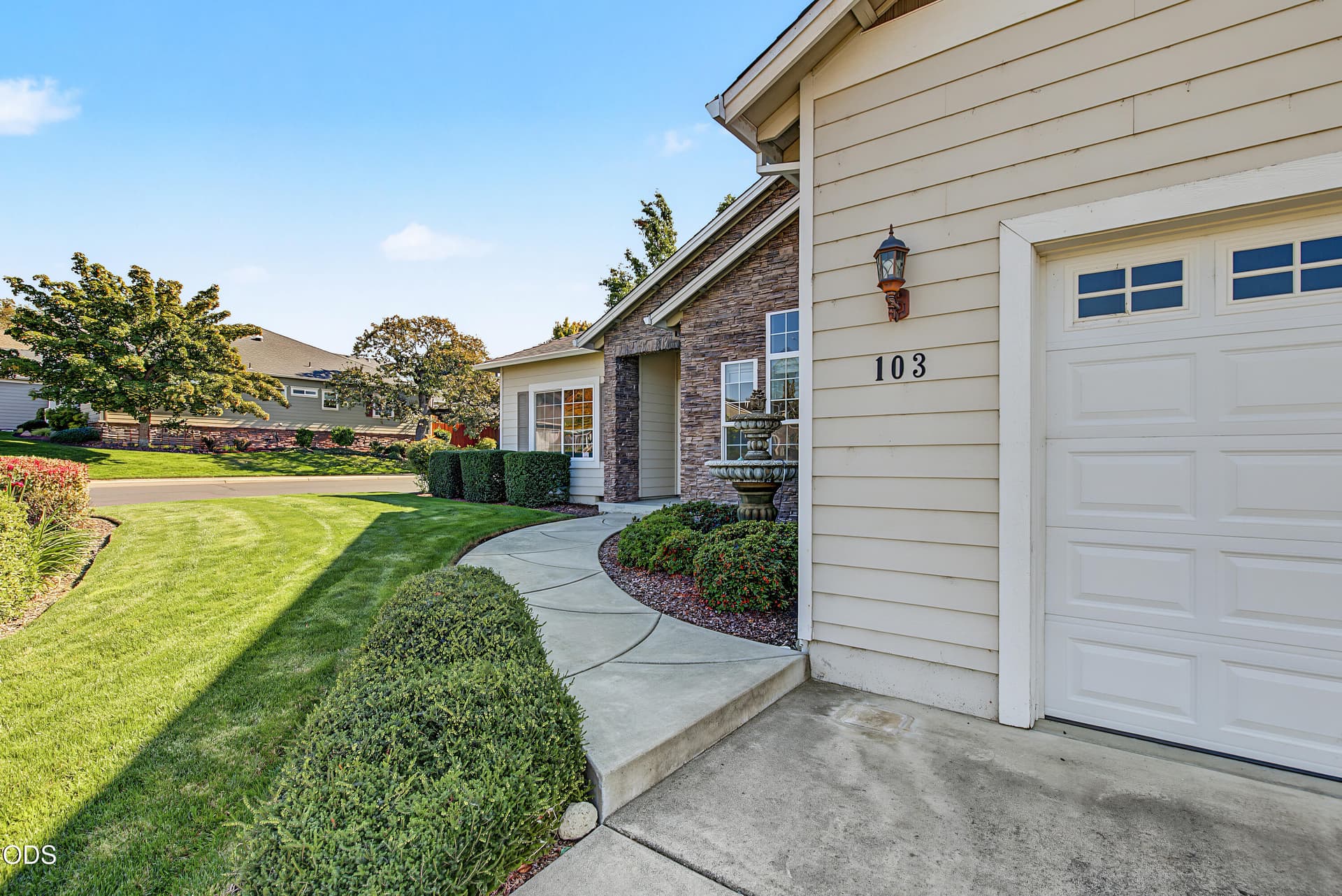 9R9A2615. Photo 4 of 33, 103 Greenmoor Drive, Eagle Point, OR 97524