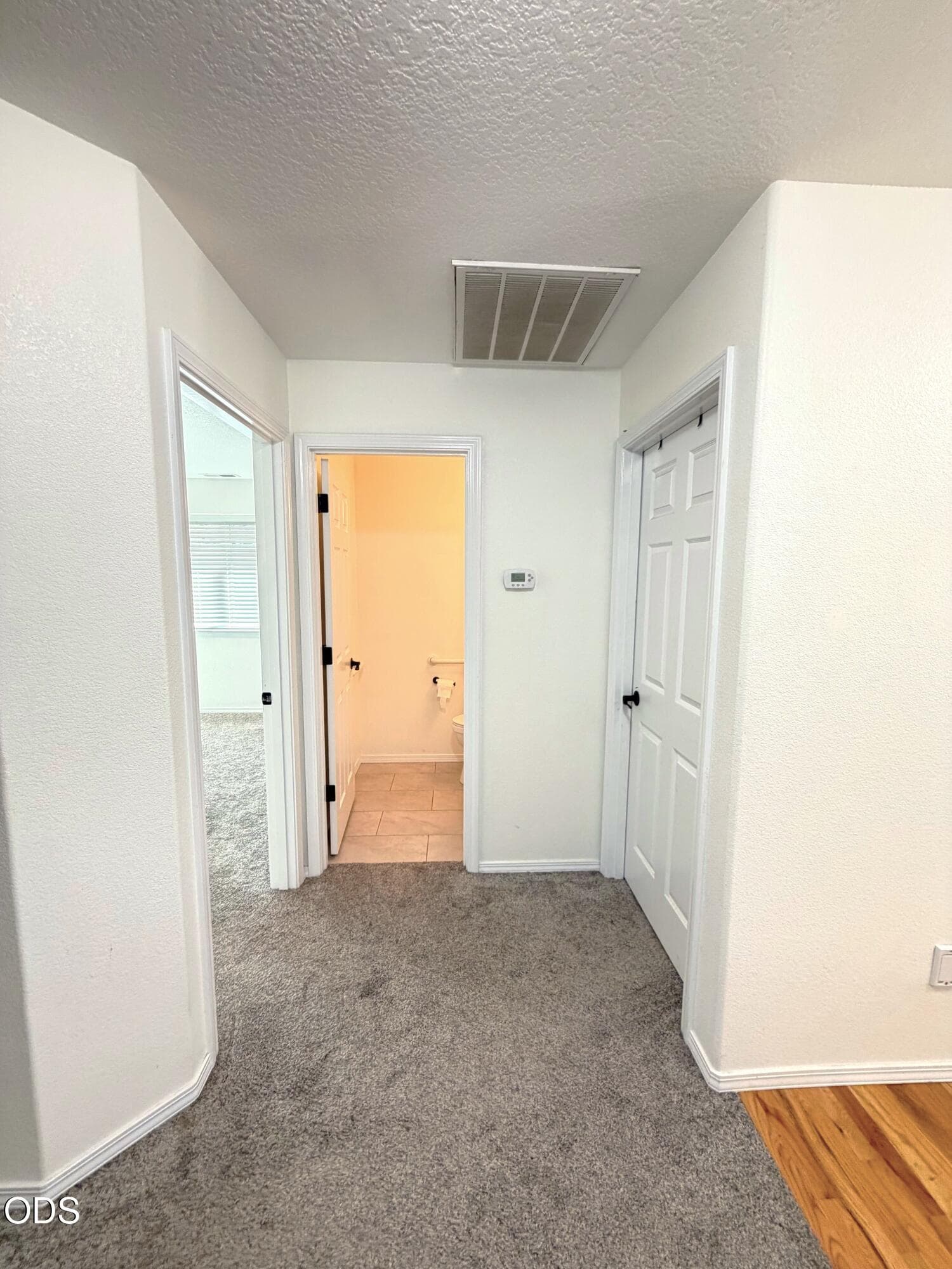 5. Photo 5 of 22, 527 SW Wagner Meadows Drive, Grants Pass, OR 97526