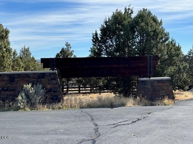 d66b42aabac9643397394f72cdcaff2d6c487bdf. Photo 2 of 5, 9777 SE Odessa Road, Prineville, OR 97754