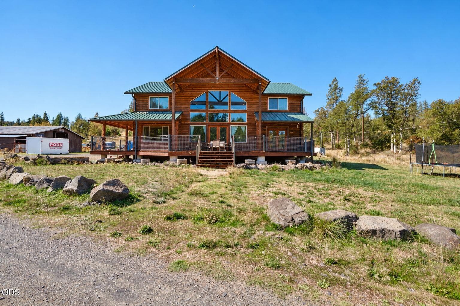 1 Front. Photo 1 of 78, 9500 Butte Falls Highway, Eagle Point, OR 97524
