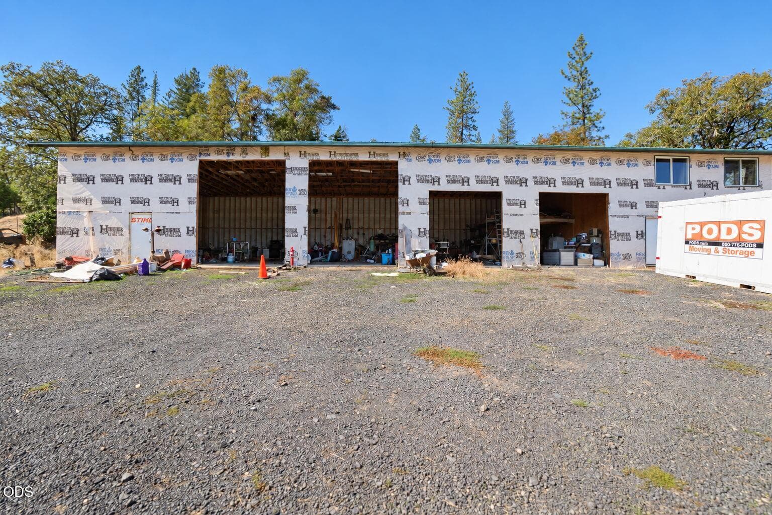 5 Garage Shop Attached ADU. Photo 5 of 78, 9500 Butte Falls Highway, Eagle Point, OR 97524