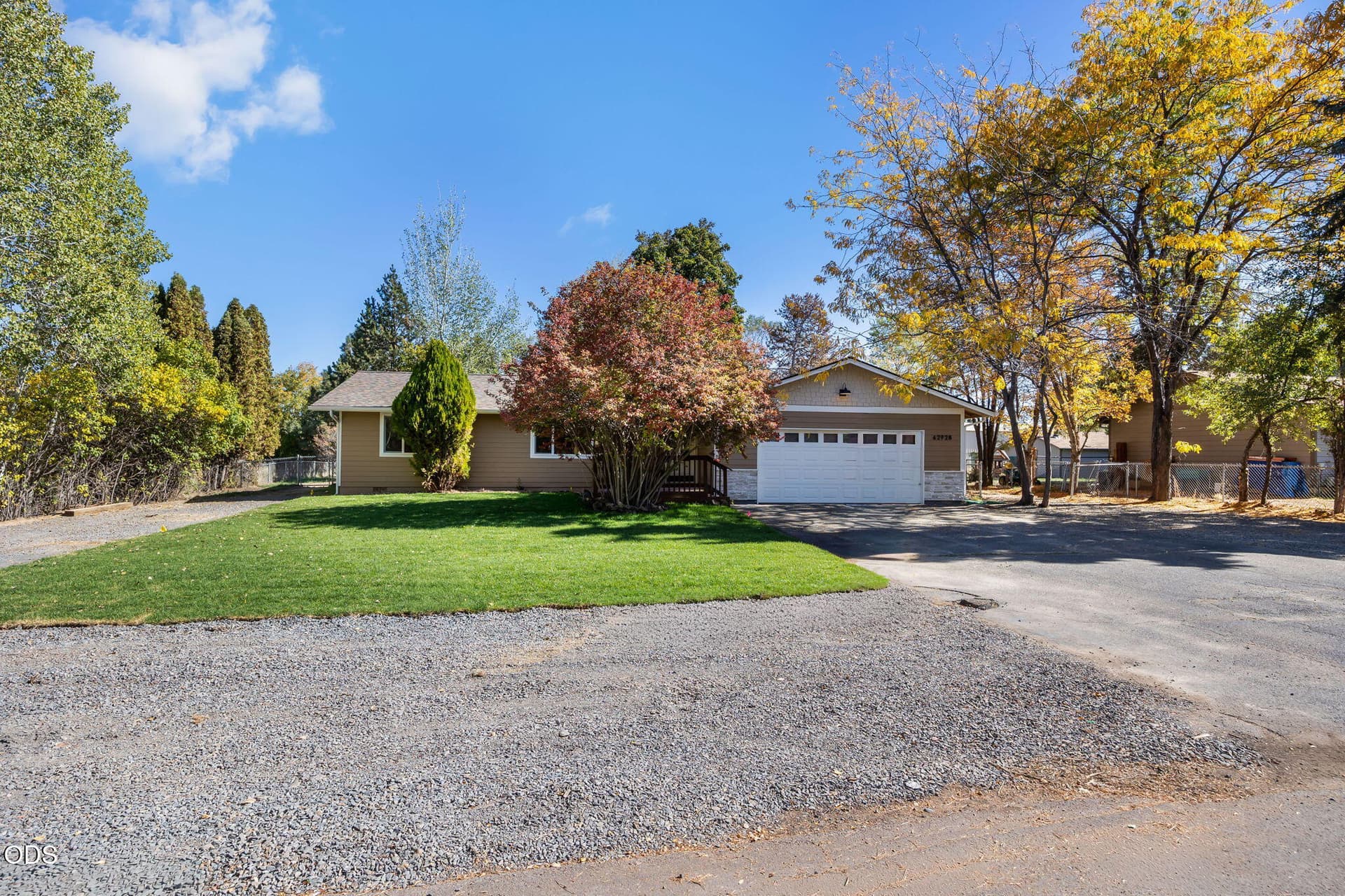 2026_10_08_62928_florence_dr-2. Photo 2 of 35, 62928 Florence Drive, Bend, OR 97701