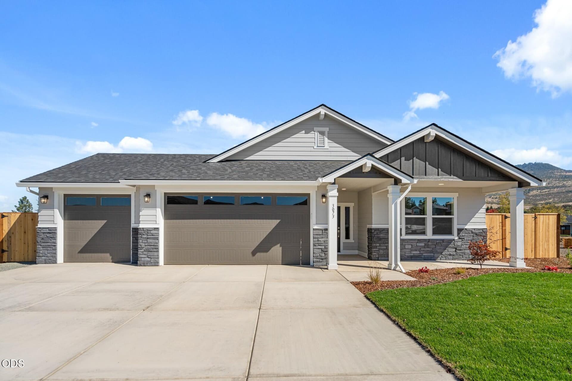 1_3073 sky lakes dr-26. Photo 1 of 26, 3073 Sky Lakes Drive Unit 59, Medford, OR 97504