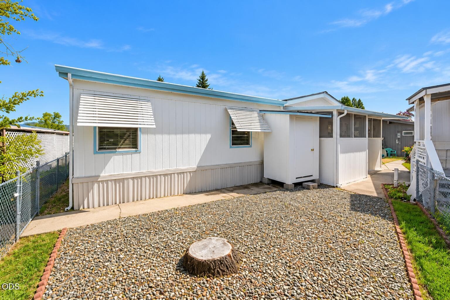 4. Photo 4 of 29, 114 Briarwood Way, Grants Pass, OR 97526