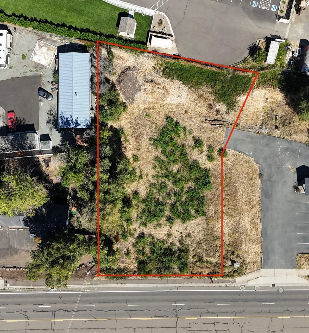 image6. Photo 1 of 8, 311 S Pacific Highway, Talent, OR 97540