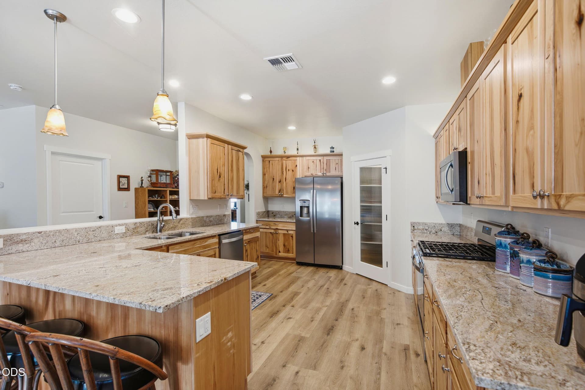 14-web-or-mls-2311-se-coriander-way. Photo 4 of 47, 2311 SE Coriander Way, Grants Pass, OR 97527