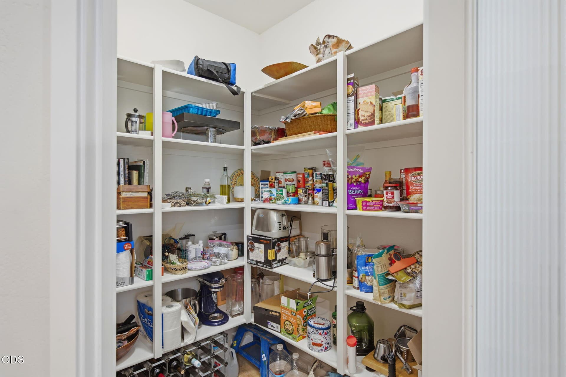 18-web-or-mls-2311-se-coriander-way. Photo 5 of 47, 2311 SE Coriander Way, Grants Pass, OR 97527