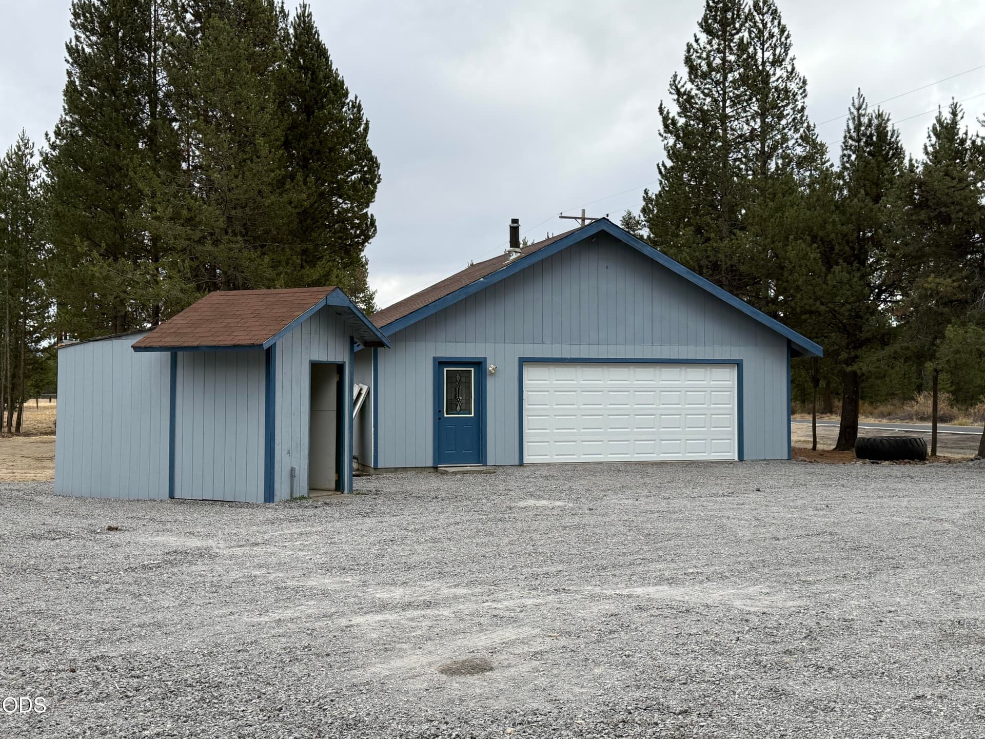 Garage. Photo 2 of 10, 15838 Pierce Road, La Pine, OR 97739