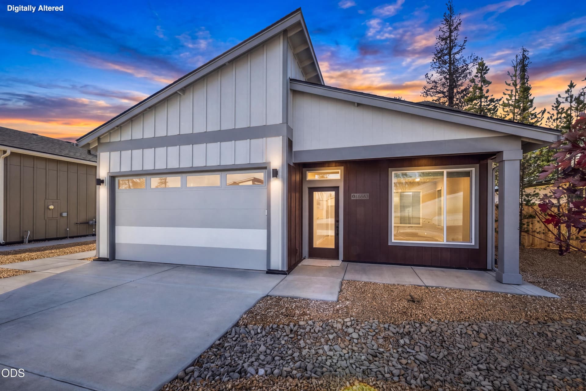 dtd-n13-13. Photo 1 of 43, 16645 Neil Lane Unit 13, La Pine, OR 97739