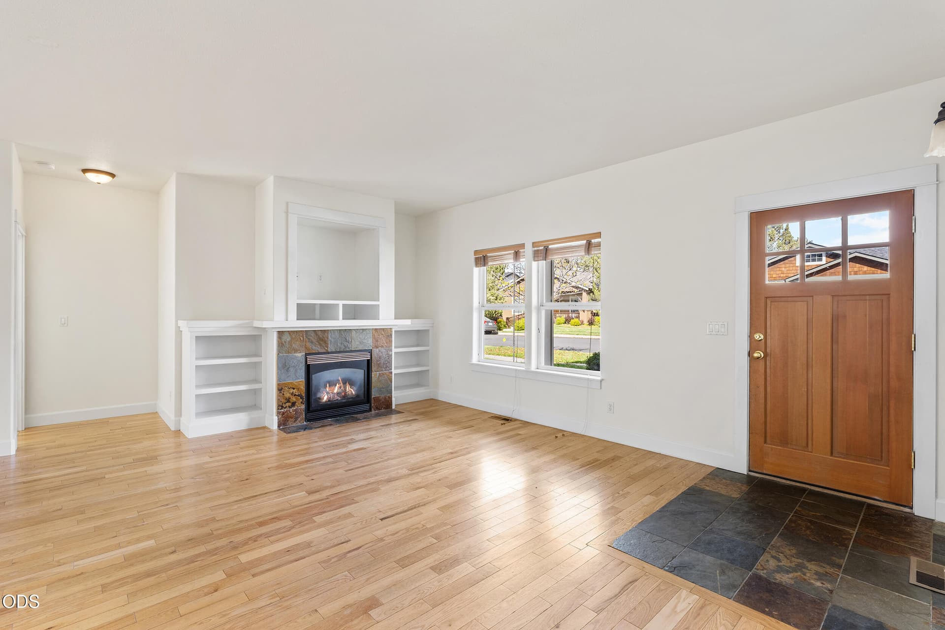 2.0. Photo 3 of 39, 20653 Foxborough Lane, Bend, OR 97702