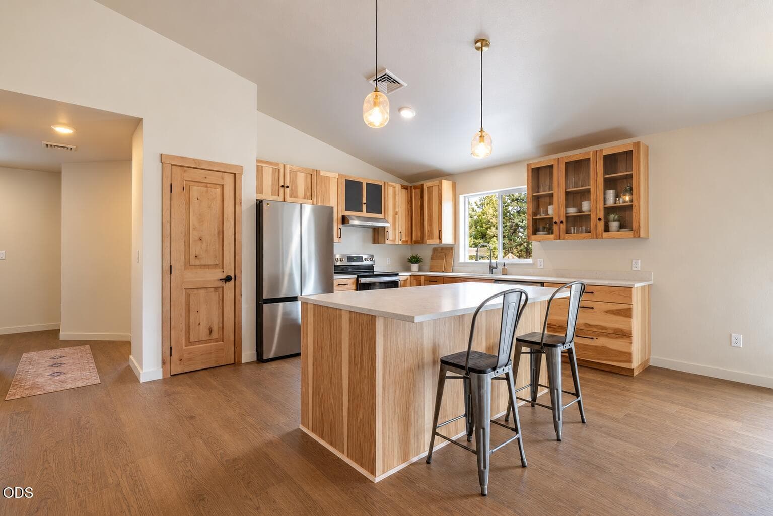 Kitchen. Photo 5 of 22, 1130 E Canter Court, Sisters, OR 97759