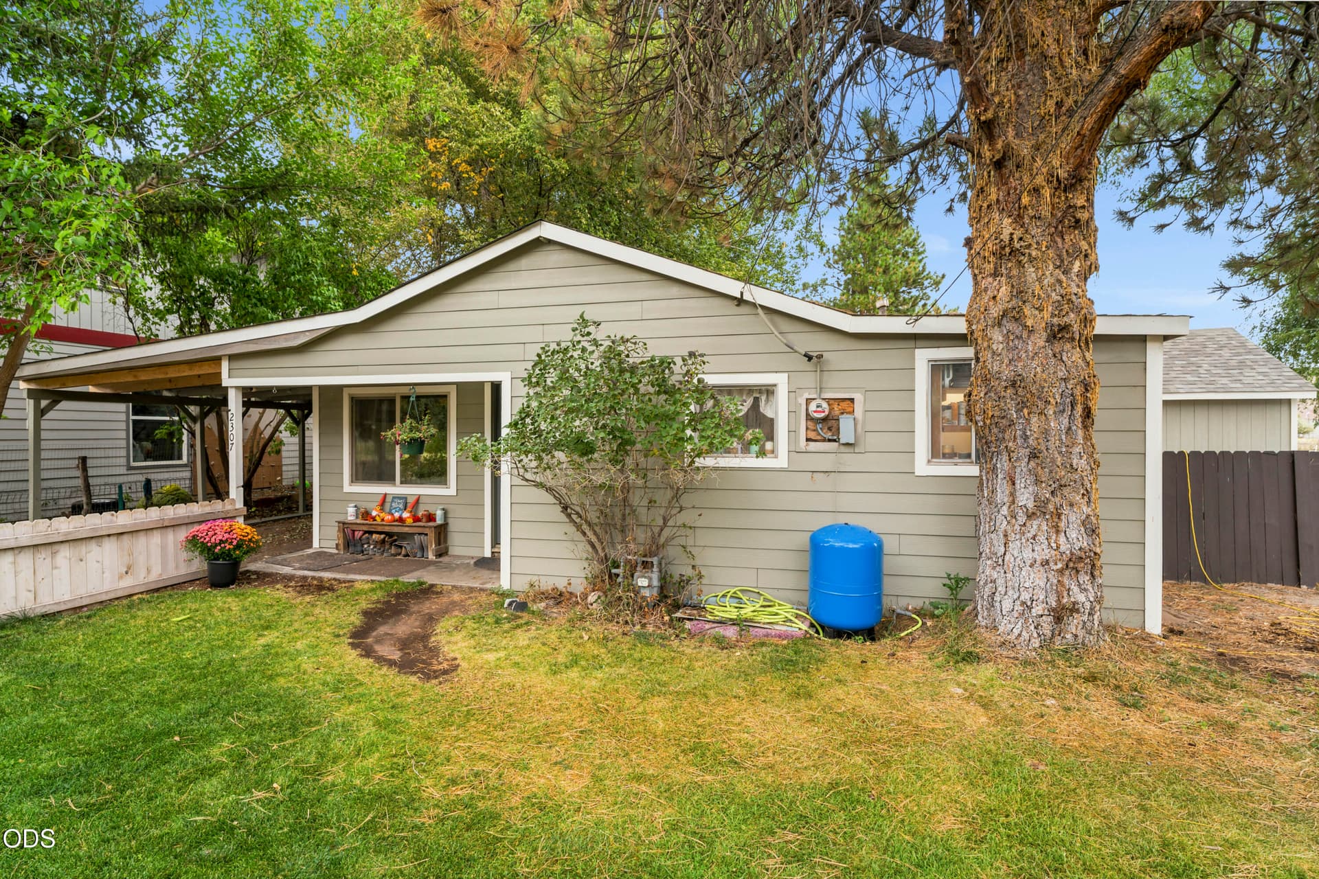 36-Exterior. Photo 2 of 33, 2307 SE Willowdale Lane, Prineville, OR 97754