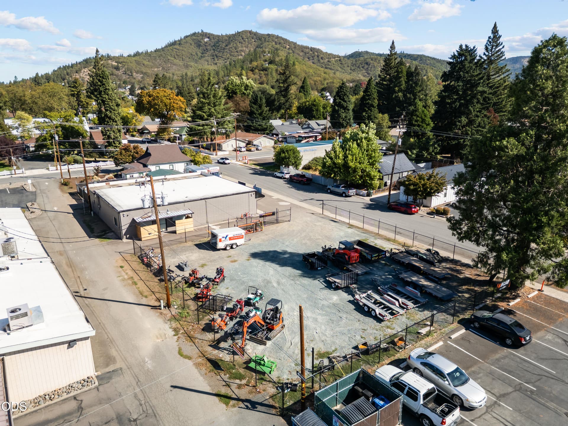 127 Oak Street, Rogue River, OR 97537. Photo 4 of 46, 127 Oak Street, Rogue River, OR 97537