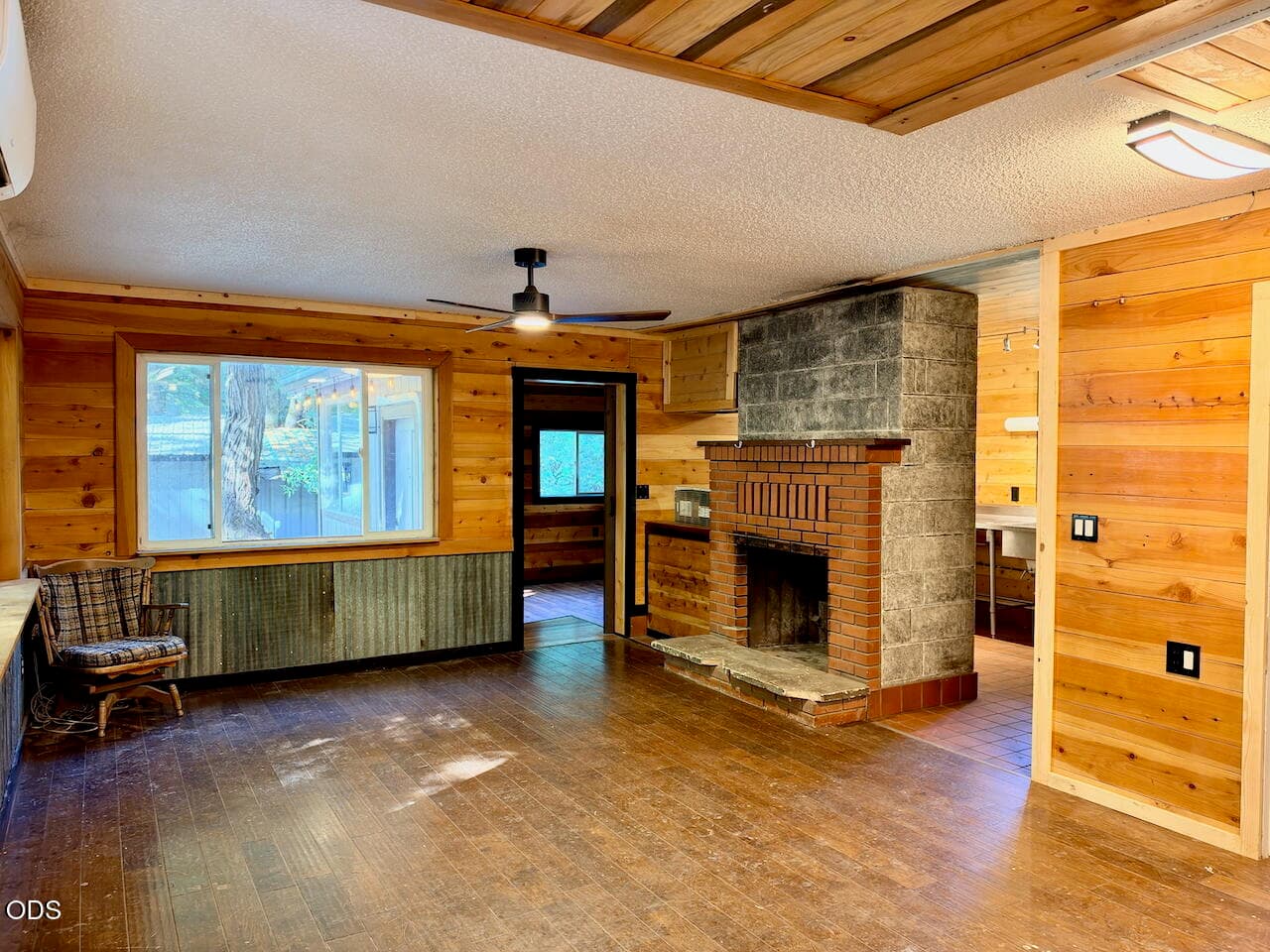 4450 Thompson Creek. Photo 5 of 35, 4450 Thompson Creek Road, Selma, OR 97538