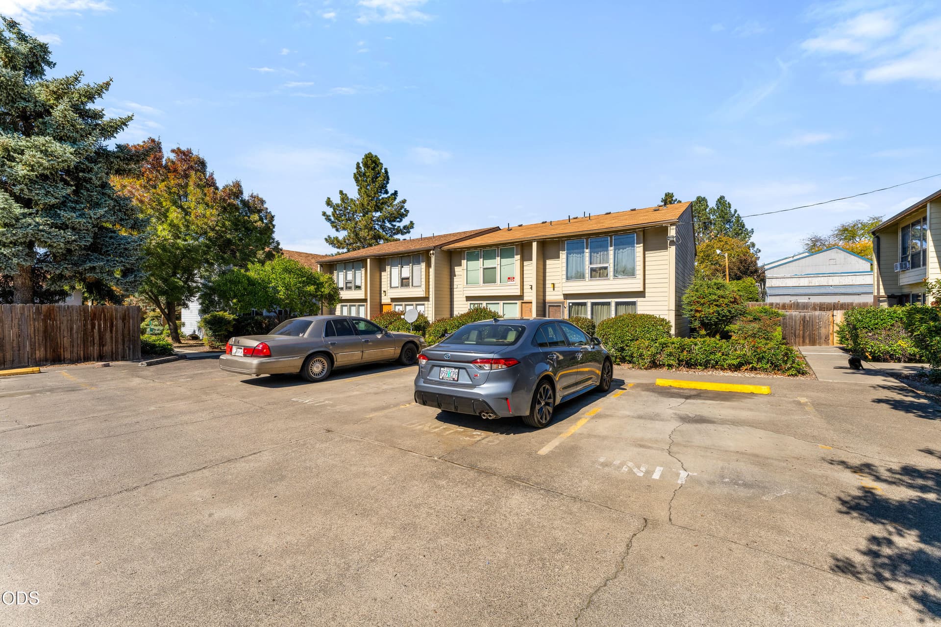 05-EXT (5 of 10). Photo 3 of 18, 1800 Crater Lake Avenue Unit 36, Medford, OR 97504
