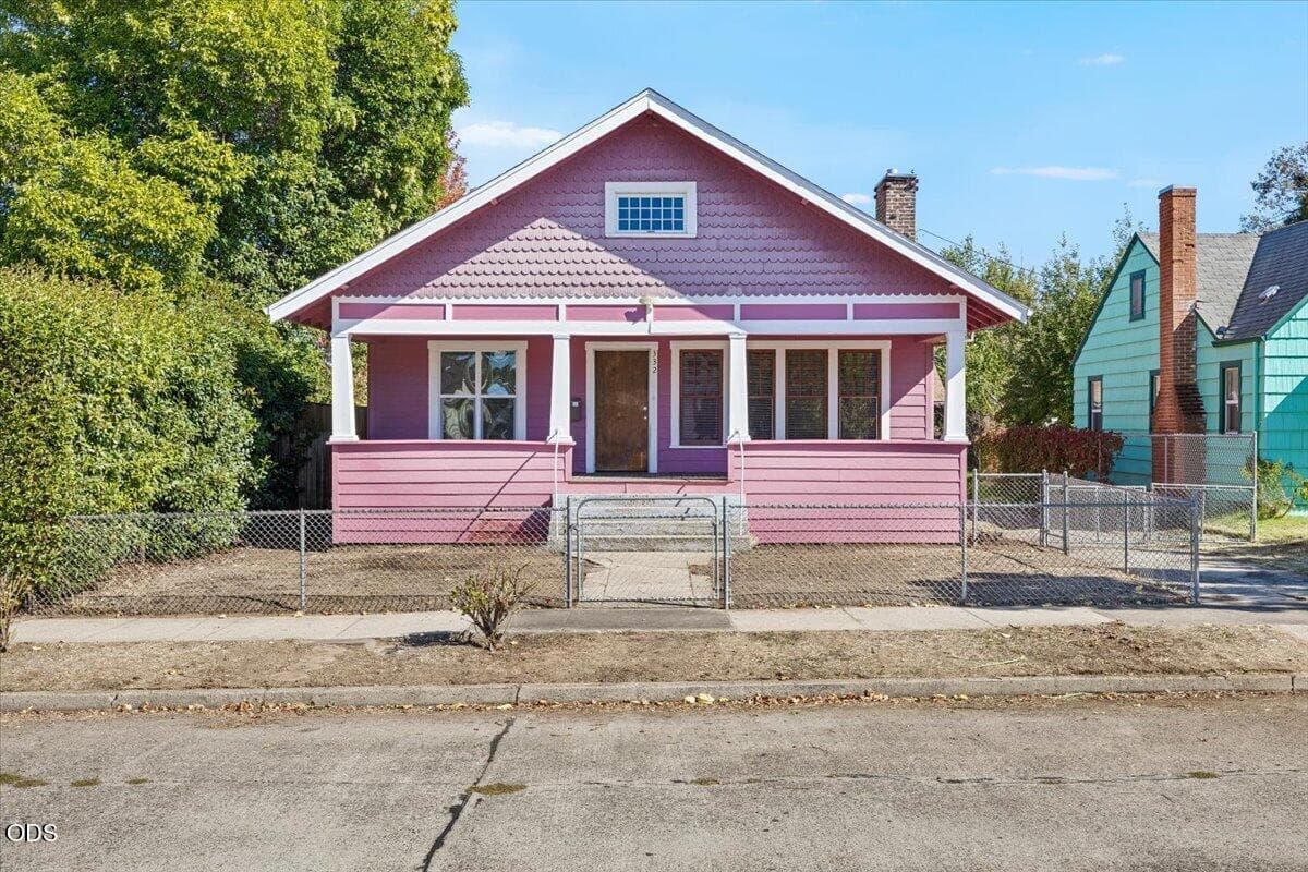 02-CI_5987. Photo 1 of 23, 332 N Ivy Street, Medford, OR 97501