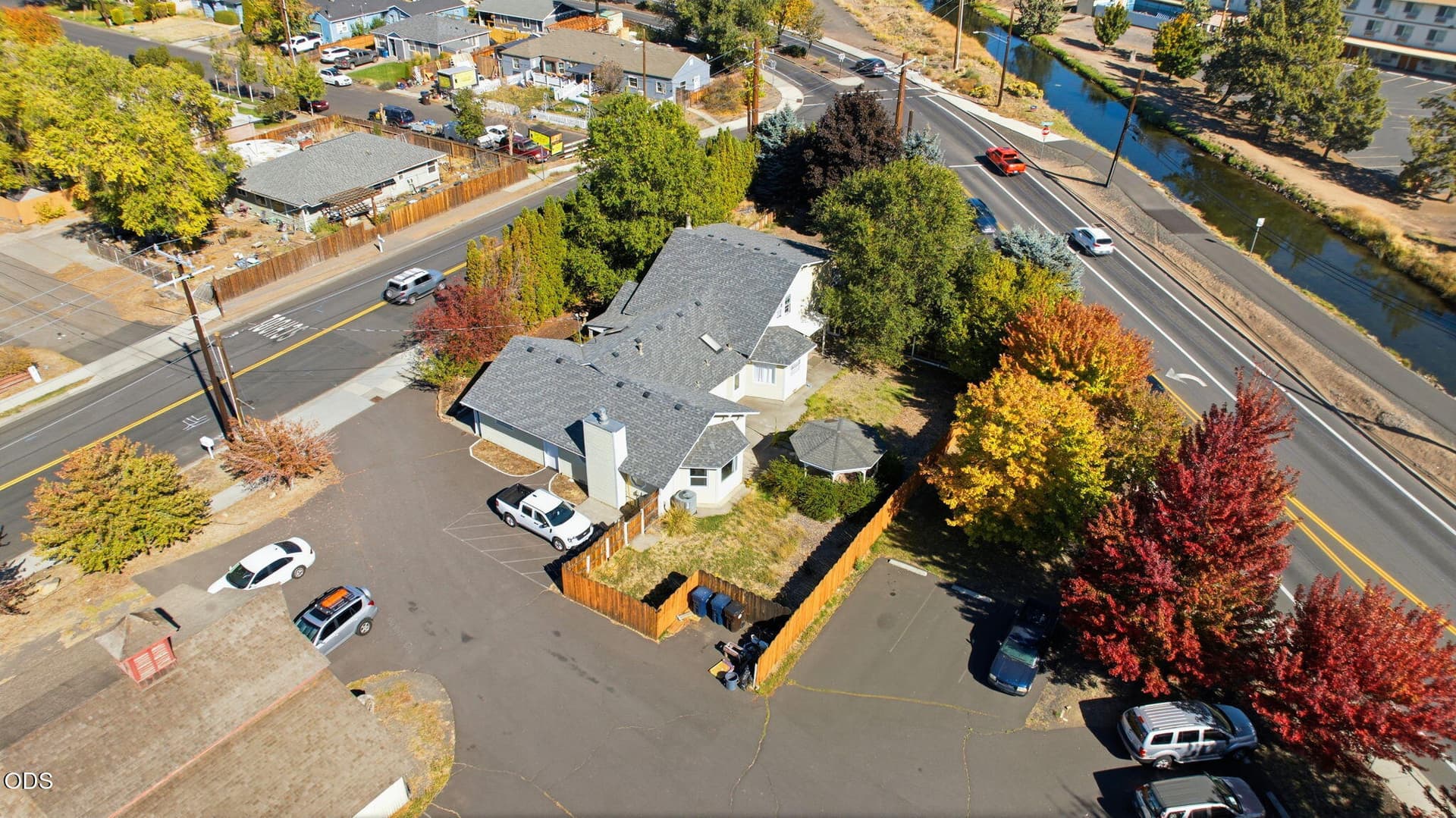5-web-or-mls-Riley_Visuals_005. Photo 2 of 11, 1116 SW Obsidian Avenue, Redmond, OR 97756