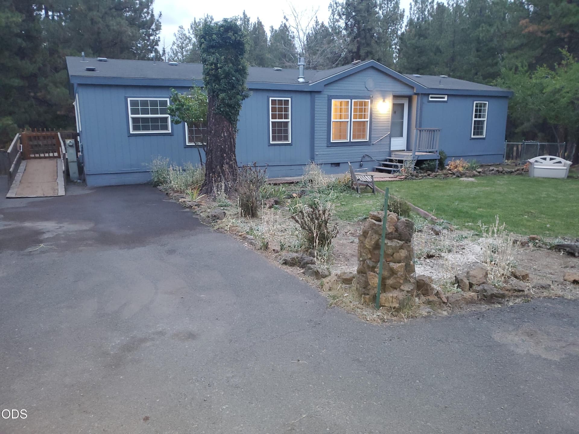 20261011_183525. Photo 1 of 35, 18824 Tuscarora Lane, Bend, OR 97702