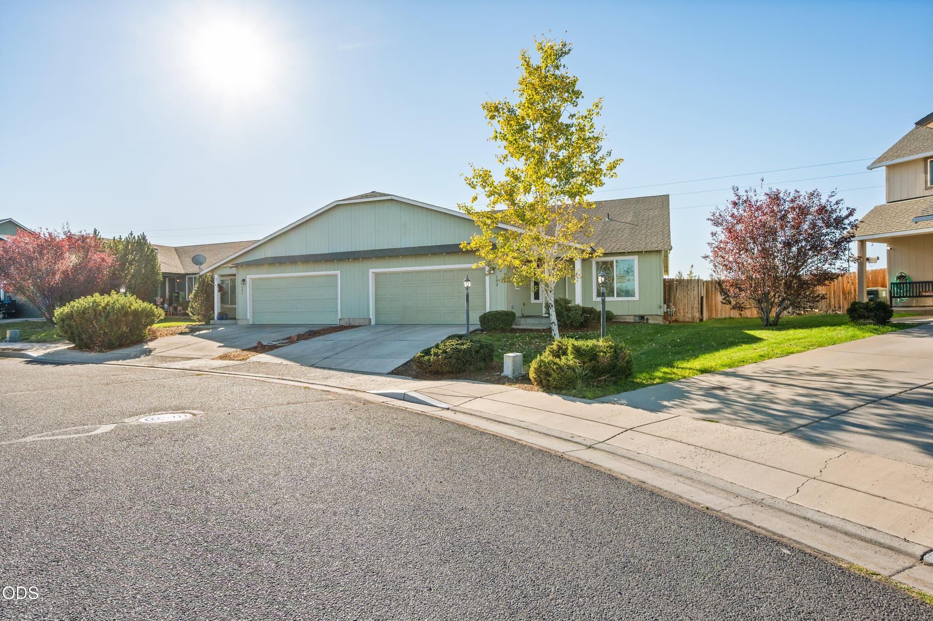 302LeisekWay-4. Photo 2 of 22, 302 SE Leisek Way, Madras, OR 97741