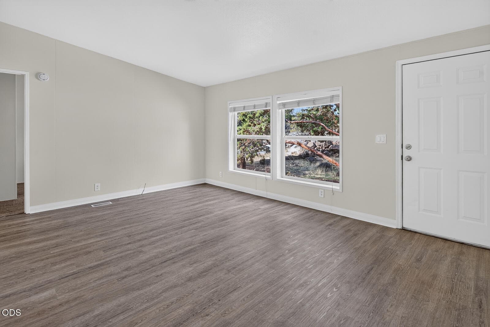 3. Photo 3 of 37, 65280 76th Street, Bend, OR 97703