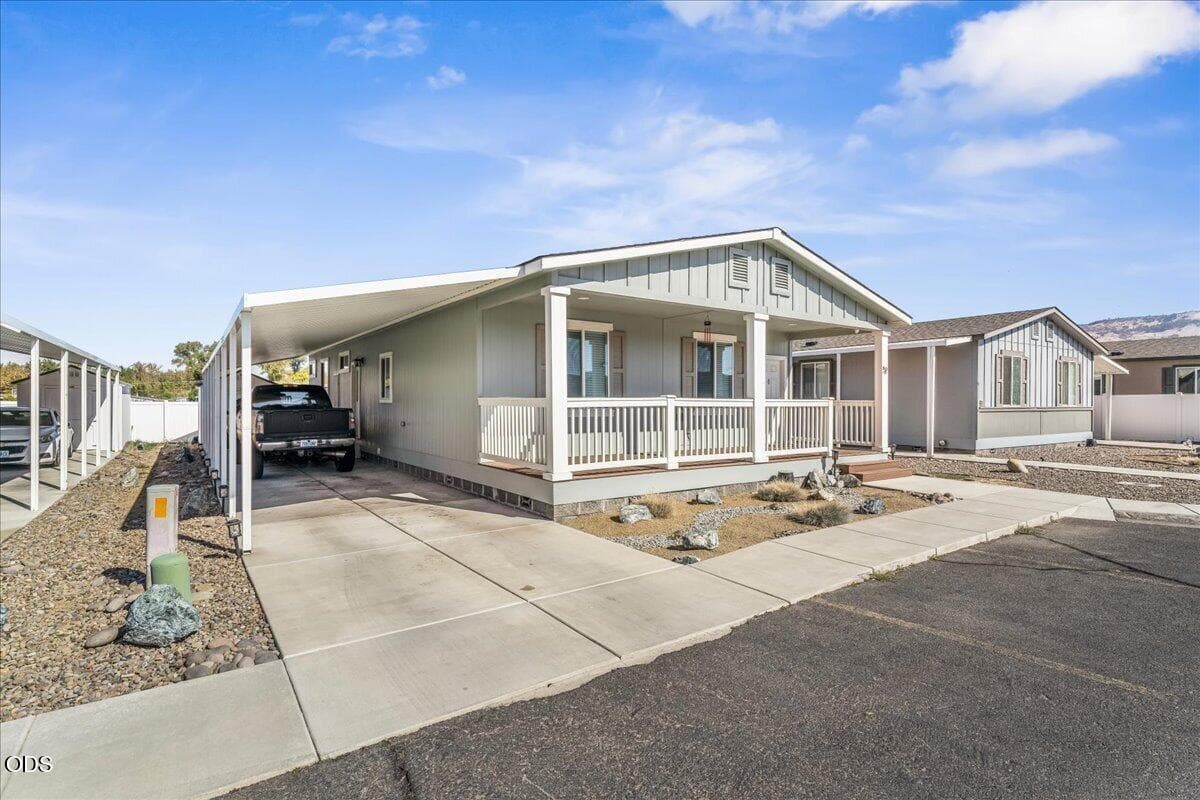 03-Home Angle. Photo 1 of 20, 93 Northridge Terrace Unit SPC 52, Medford, OR 97501