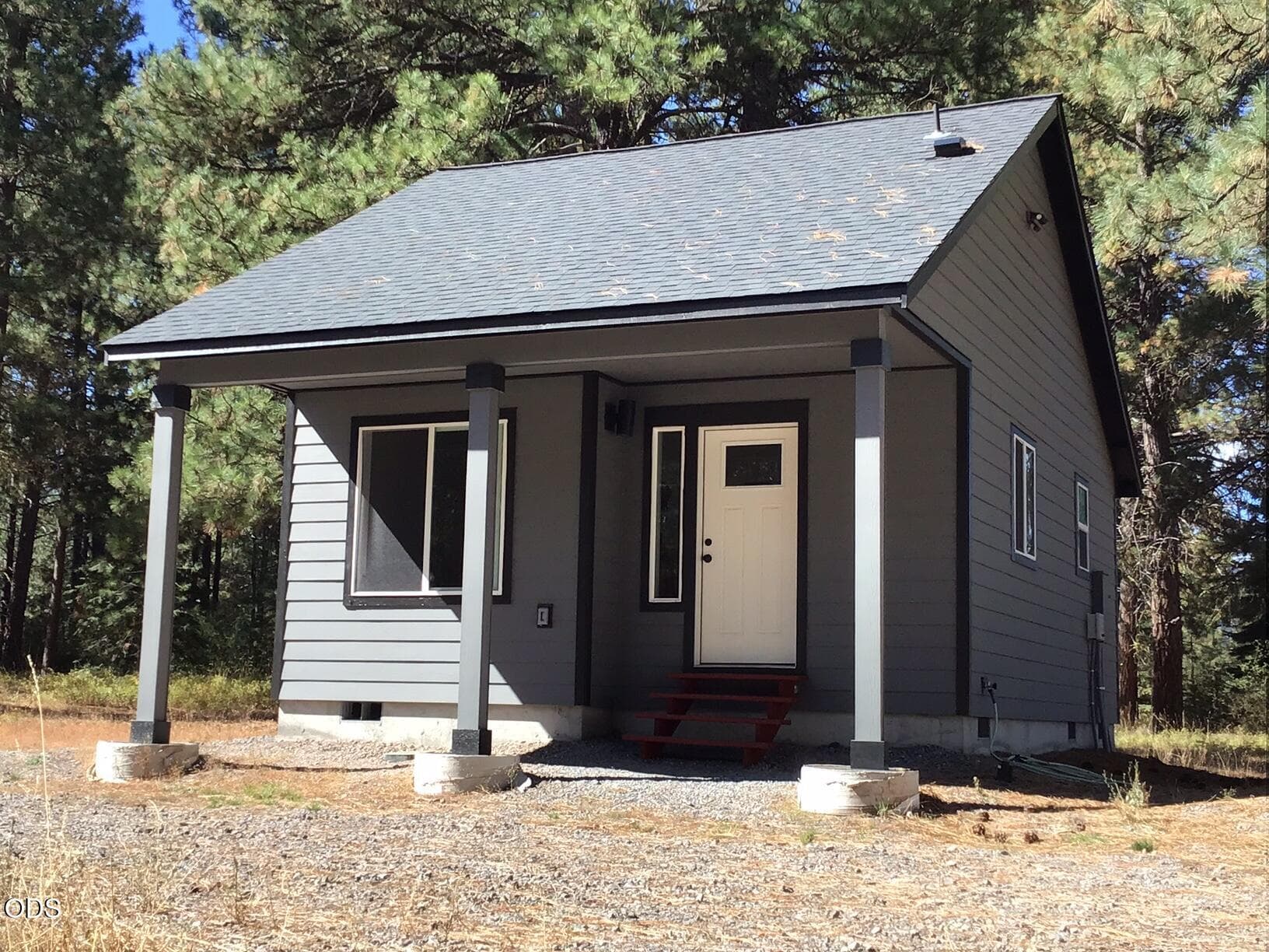 01. Photo 3 of 37, 22836 Mystic Way, Klamath Falls, OR 97601