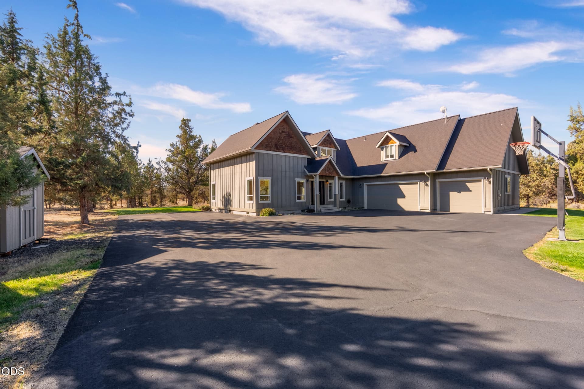 3355 SW 53rd Ct. Photo 1 of 74, 3355 SW 53rd Court, Redmond, OR 97756
