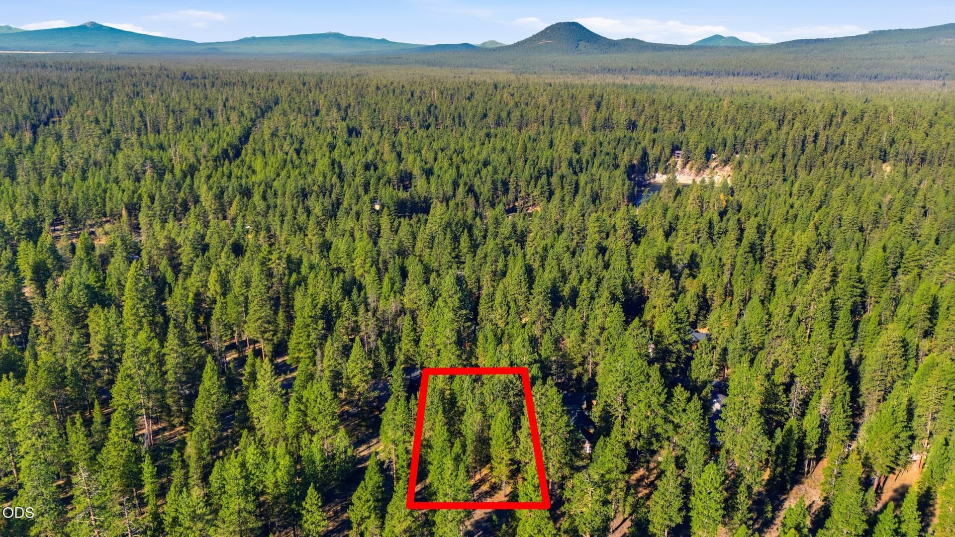 1. Photo 1 of 12, 53488 Brookie Way, La Pine, OR 97739
