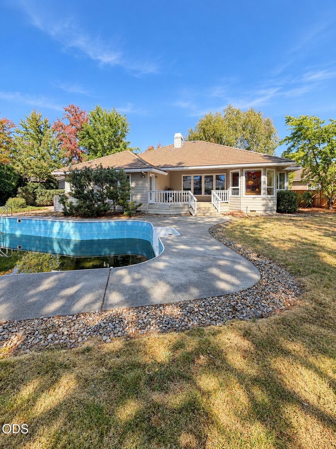 Backyard Side View. Photo 5 of 46, 902 Mountain View Drive, Medford, OR 97504