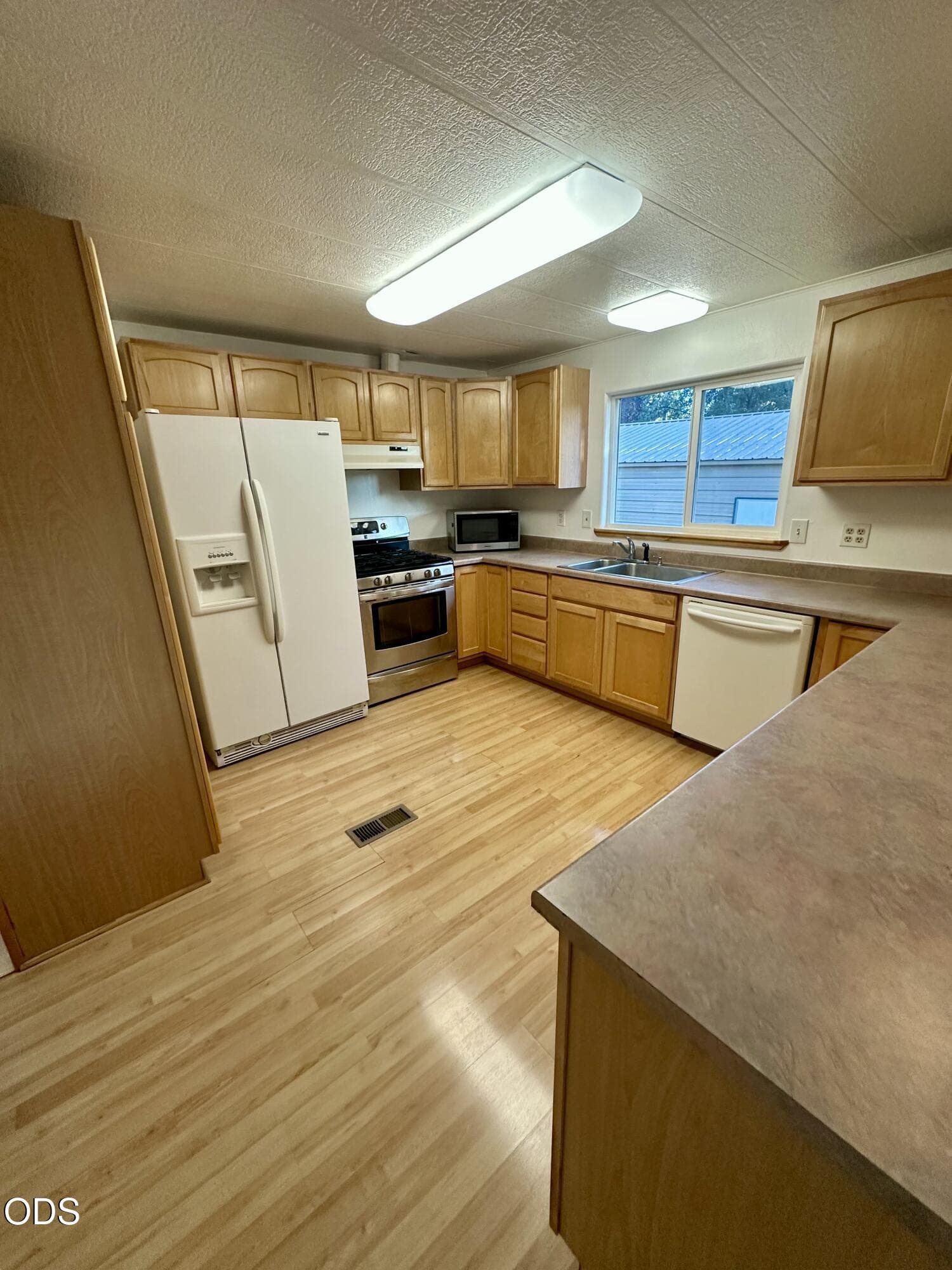 IMG_2299. Photo 4 of 18, 3626 Madison Street, Klamath Falls, OR 97603