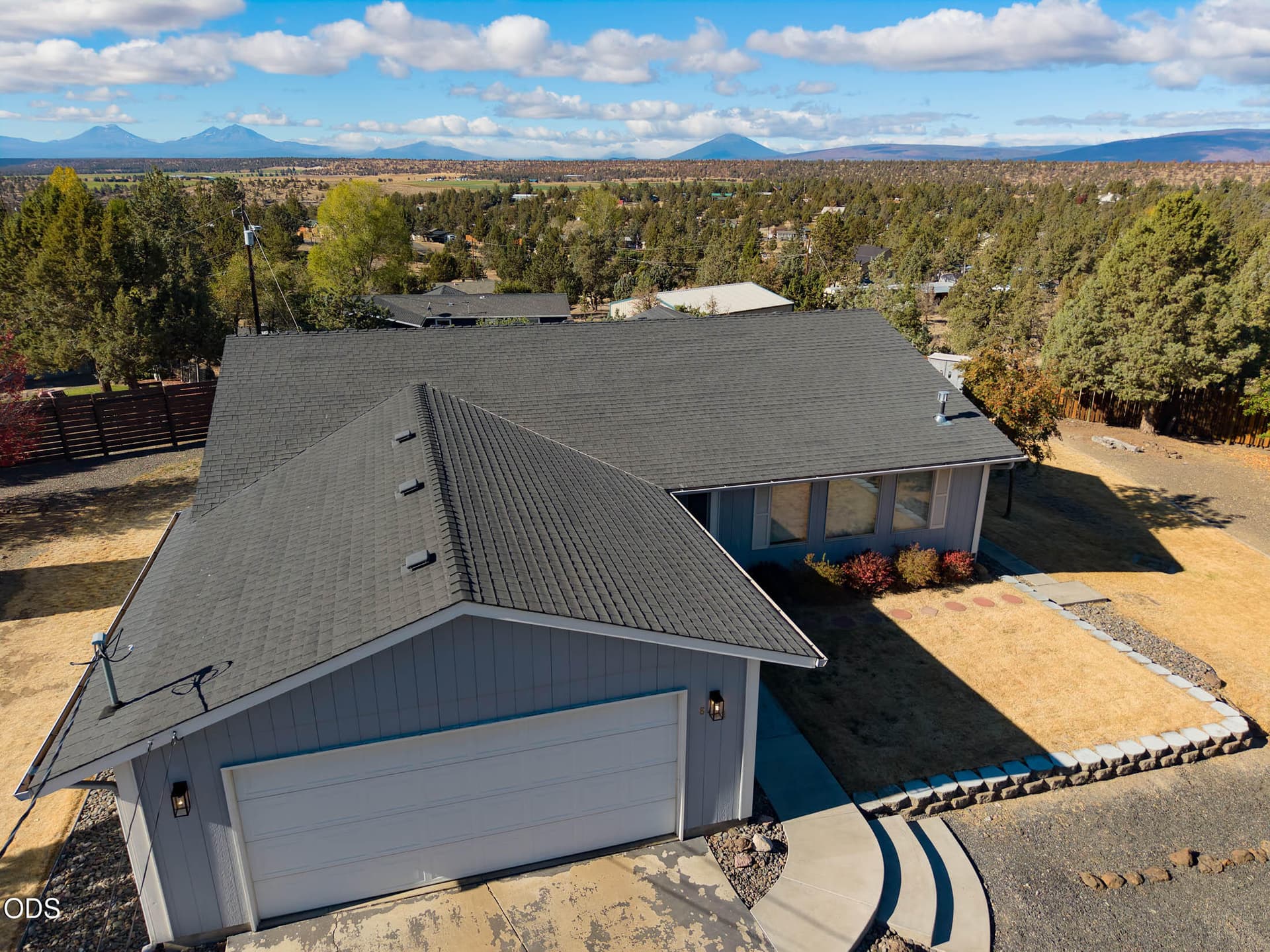 Aerial of home, with Mt view to the west. Photo 1 of 28, 8481 SW Crescent Place, Terrebonne, OR 97760
