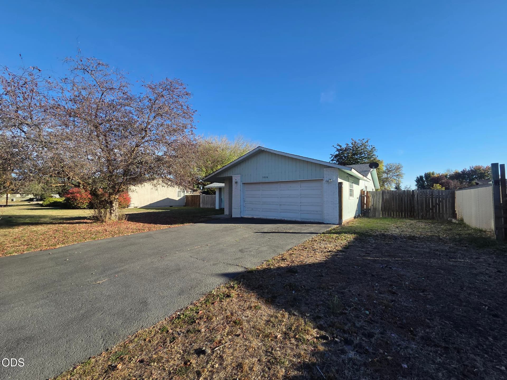 Exterior Front Right. Photo 2 of 19, 5076 Southview Drive, Klamath Falls, OR 97603