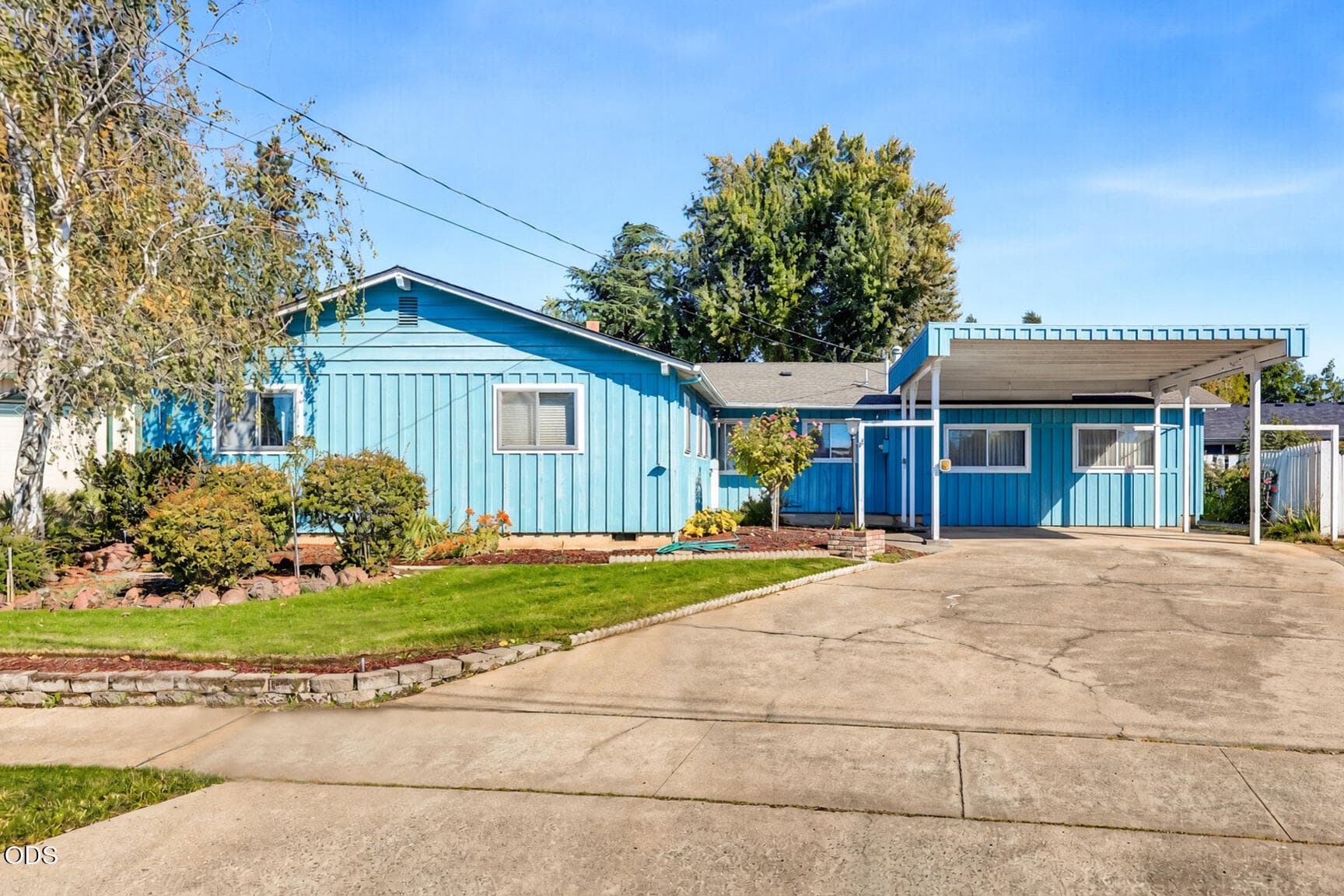 2. Photo 2 of 37, 1581 Miracle Lane, Medford, OR 97504