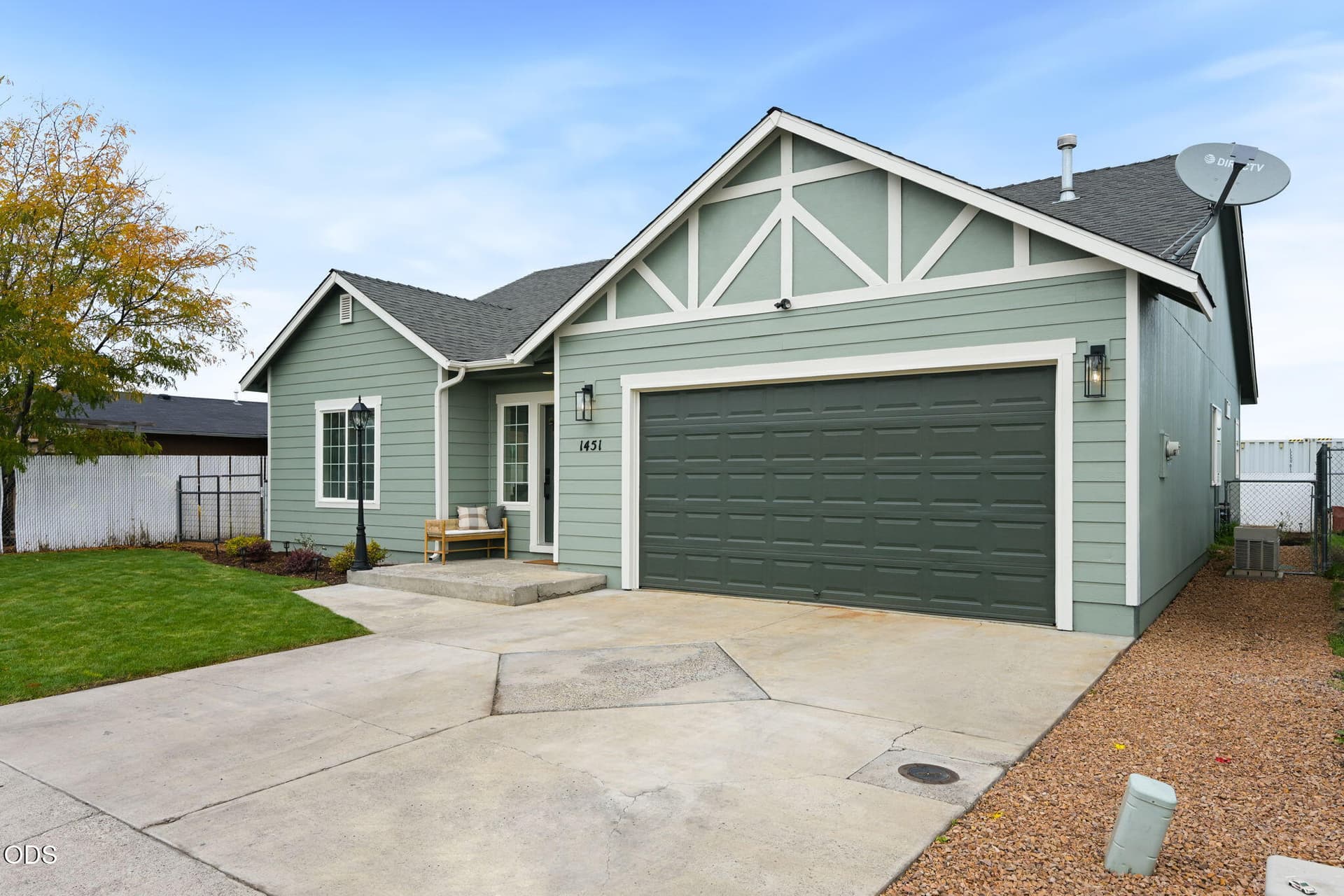 2 - 1451 NW Teal loop-128. Photo 2 of 30, 1451 NW Teal Loop, Prineville, OR 97754