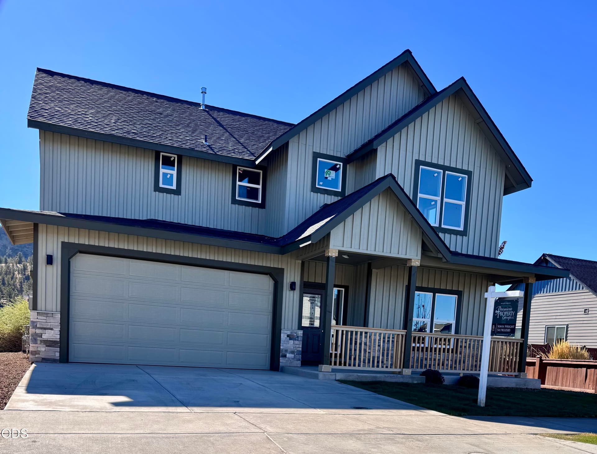 photo of 3044 Triangle Outfit. Photo 1 of 30, 3044 SE Triangle Outfit Drive Unit 29, Prineville, OR 97754