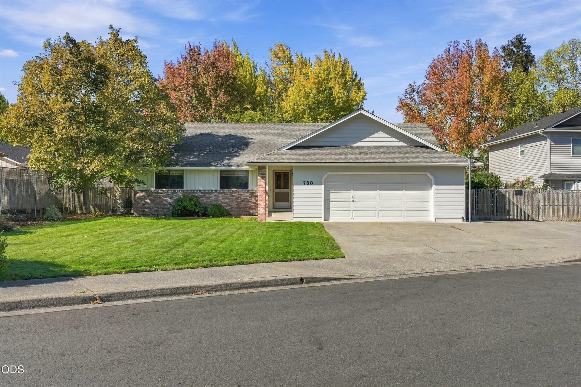 01-780 Mesman Dr-1. Photo 1 of 31, 780 Mesman Drive, Grants Pass, OR 97527