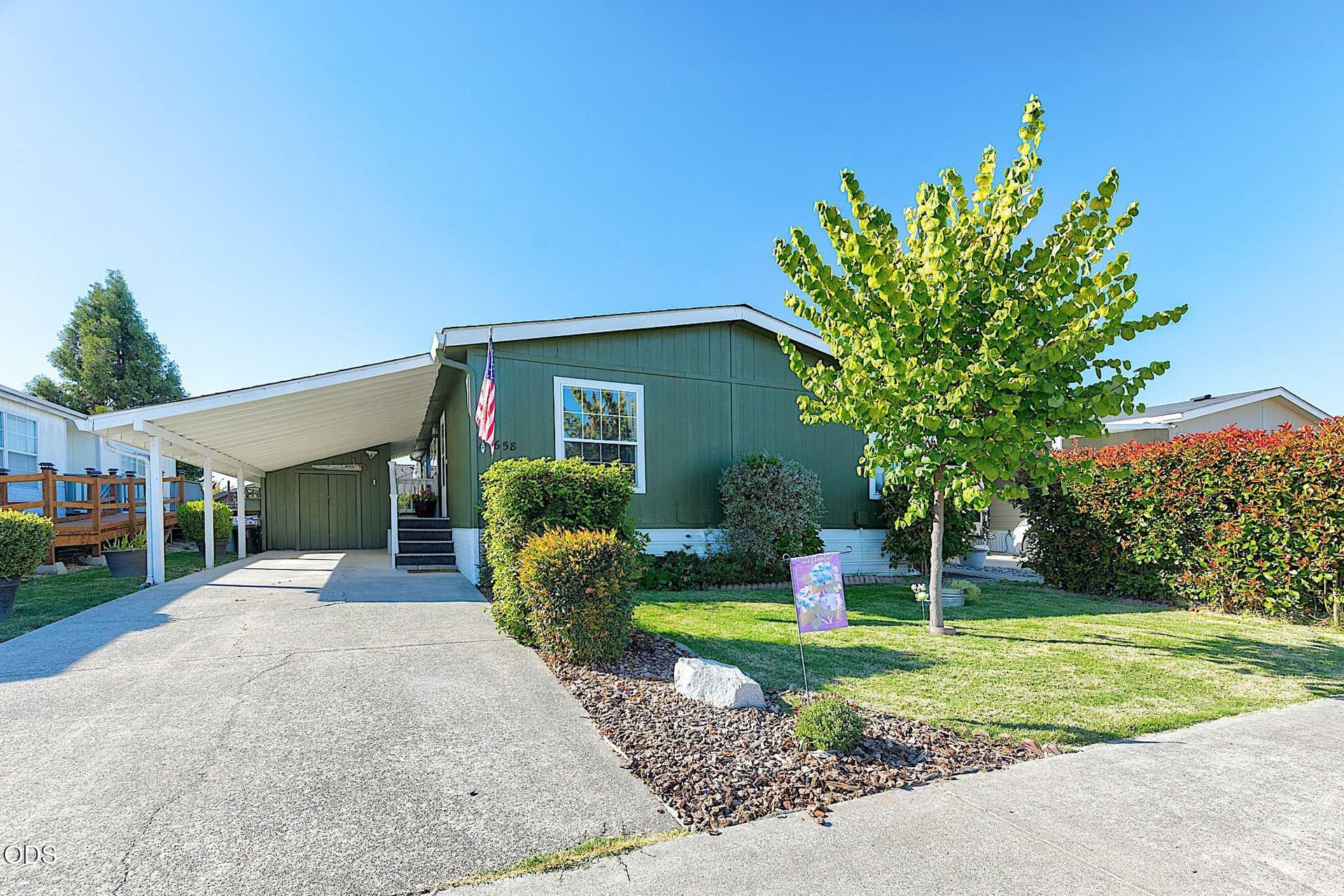 2-web-or-mls-1658-darin-dr. Photo 3 of 41, 1658 Darin Drive, Grants Pass, OR 97527
