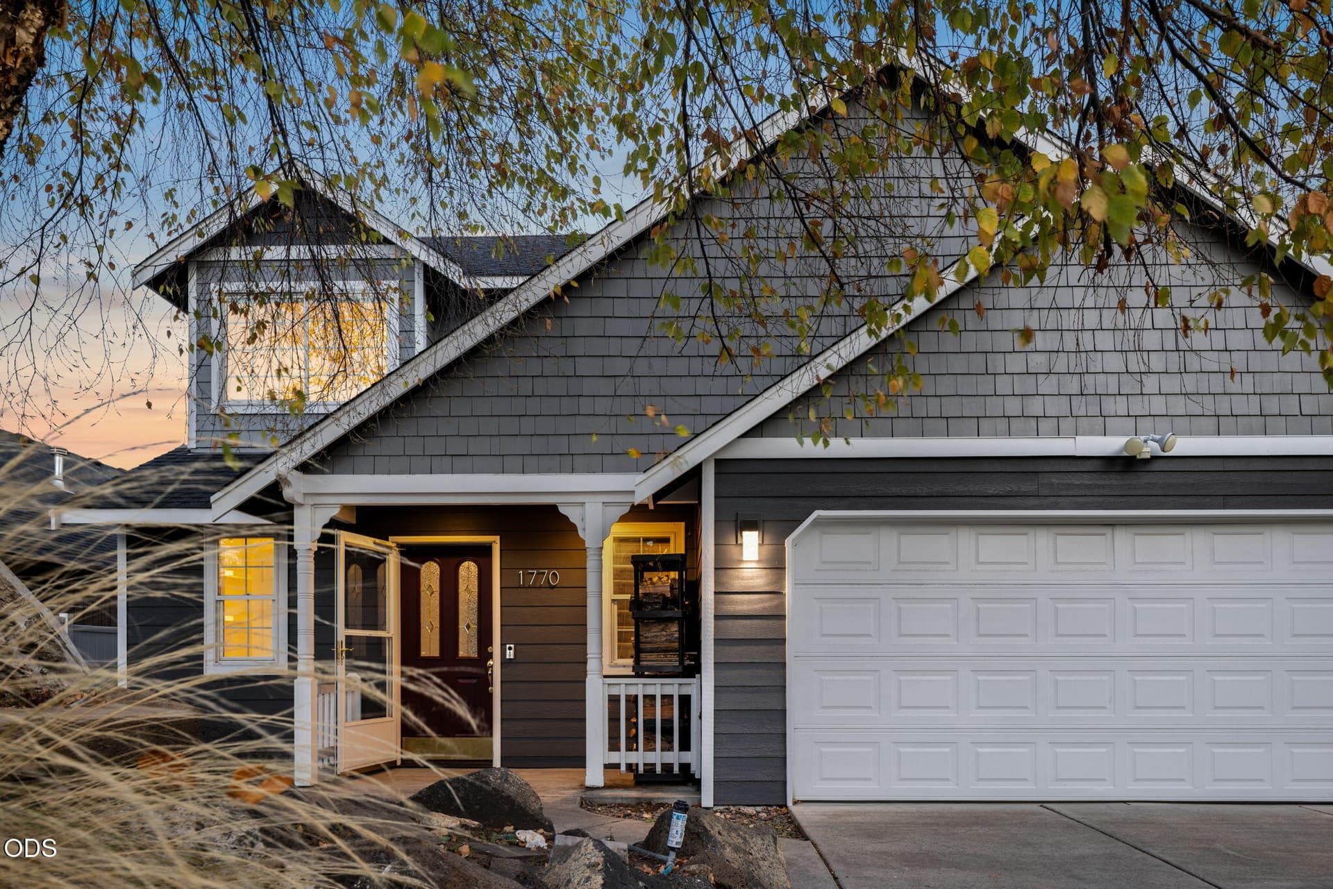 33-web-or-mls-_E0A8683. Photo 2 of 45, 1770 SW 22nd Court, Redmond, OR 97756