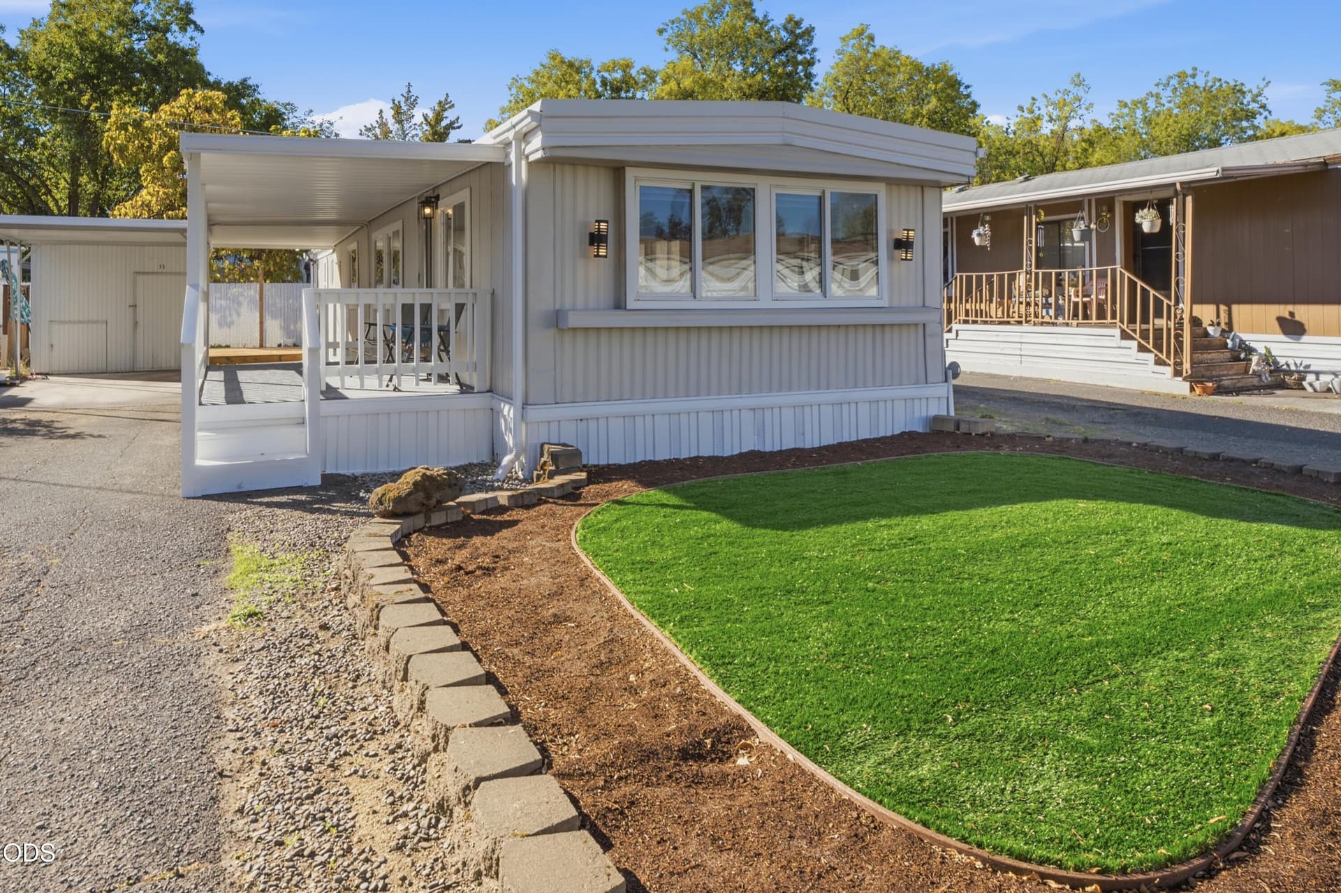 1. Photo 1 of 15, 2385 Table Rock Road Unit SPC 13, Medford, OR 97501
