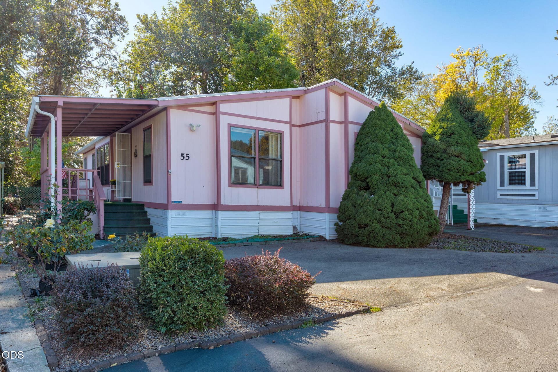 2-web-or-mls-2325-nw-highland-ave-55. Photo 1 of 27, 2325 NW Highland Avenue Unit 55, Grants Pass, OR 97526