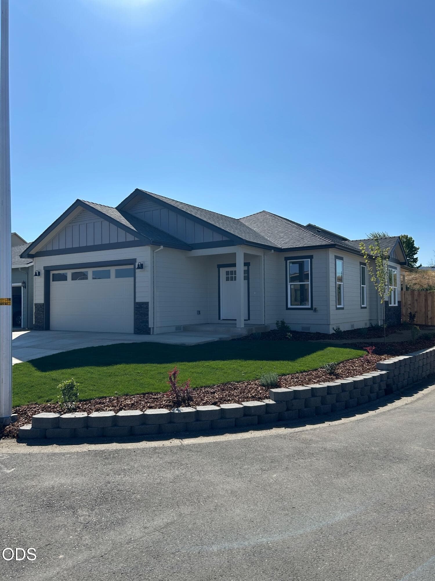 01_IMG_4882. Photo 1 of 6, 301 Oak Valley Drive, Talent, OR 97540