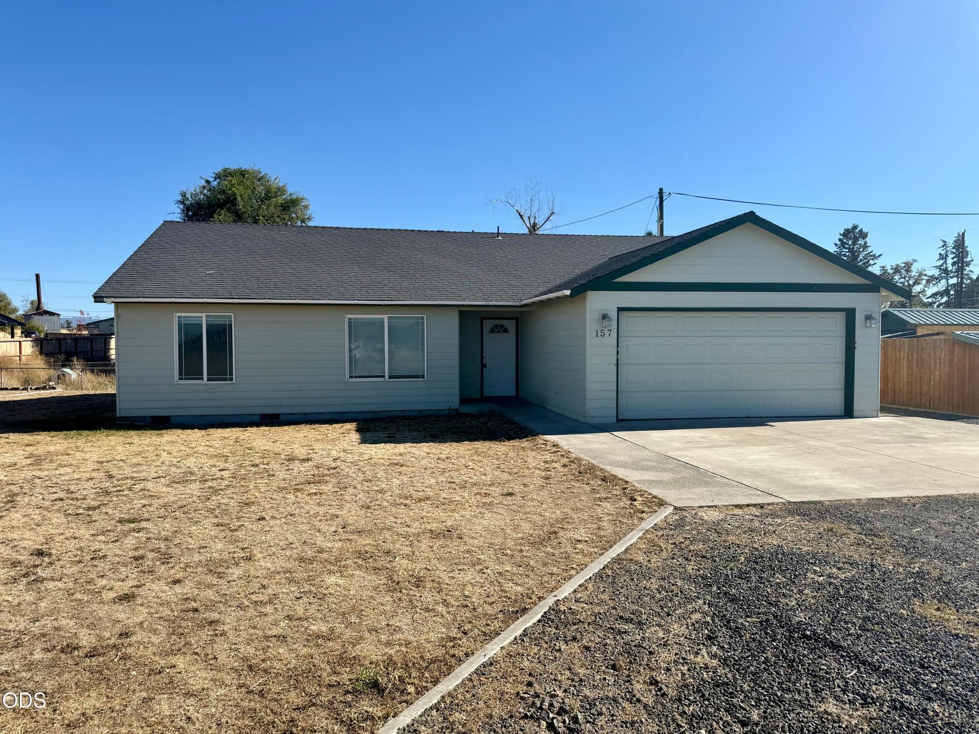 2. Photo 2 of 23, 157 Washington Avenue, Metolius, OR 97741