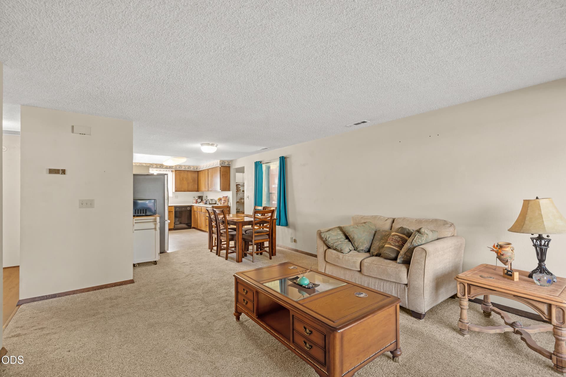 2_710 brookside cir-01. Photo 4 of 30, 710 Brookside Circle, Rogue River, OR 97537