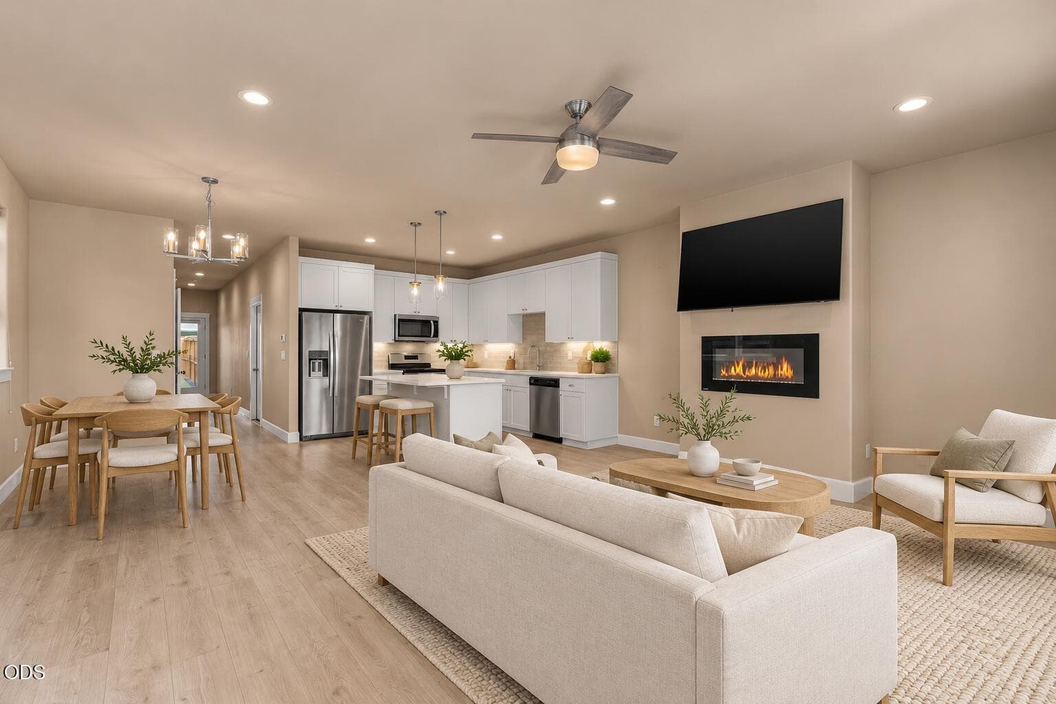 Warm Scandinavian living and dining stag. Photo 3 of 19, 20524 Murphy Road, Bend, OR 97702