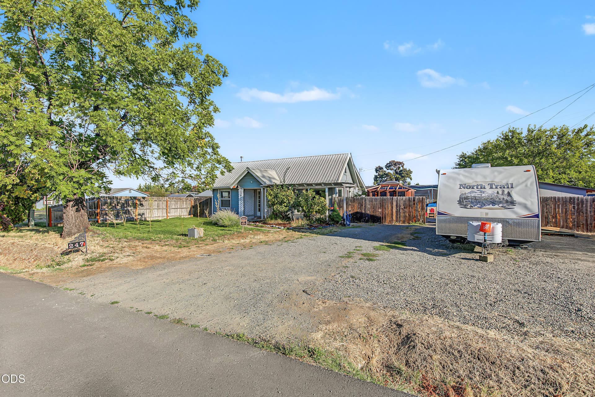 9R9A0859. Photo 3 of 34, 247 Berrydale Avenue, Medford, OR 97501