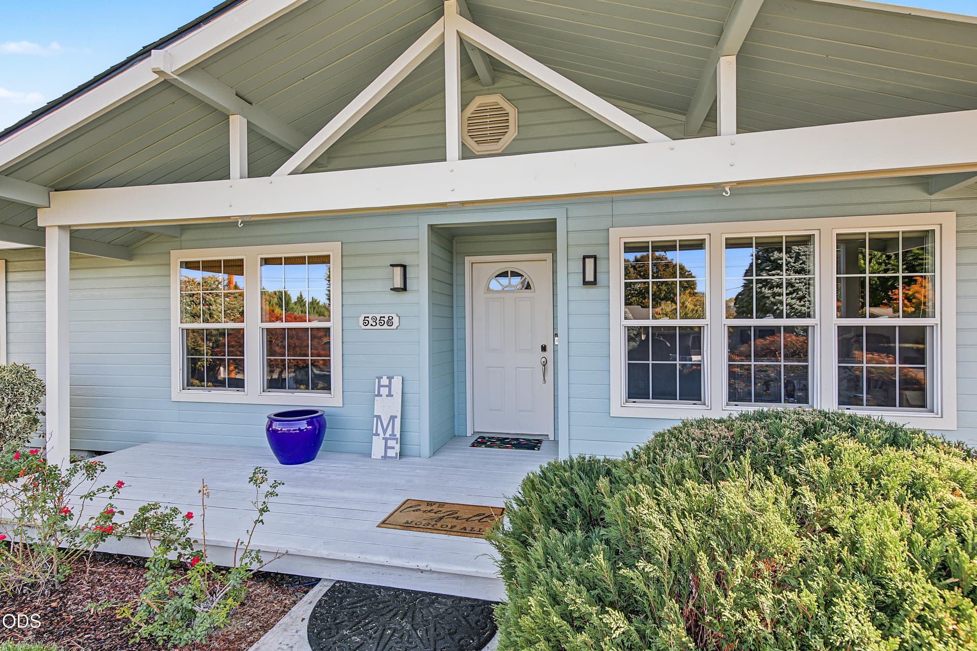 4. Photo 4 of 39, 5358 Raymond Way, Central Point, OR 97502